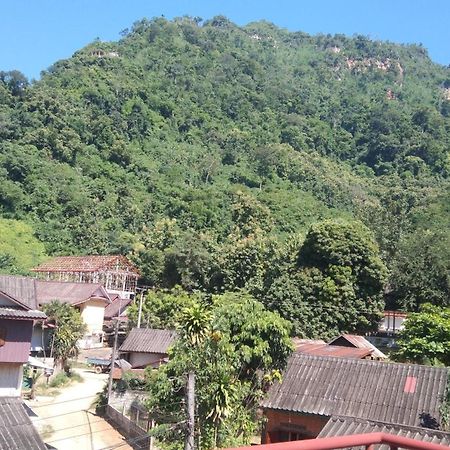 Amphai Guest House Nongkhiaw エクステリア 写真